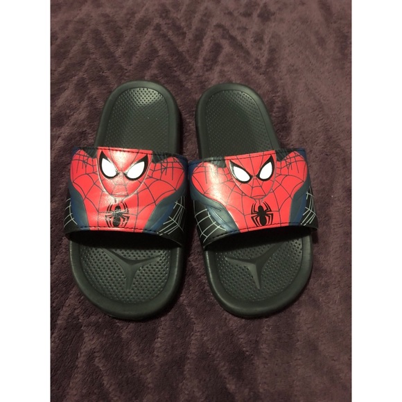 spiderman slippers size 2